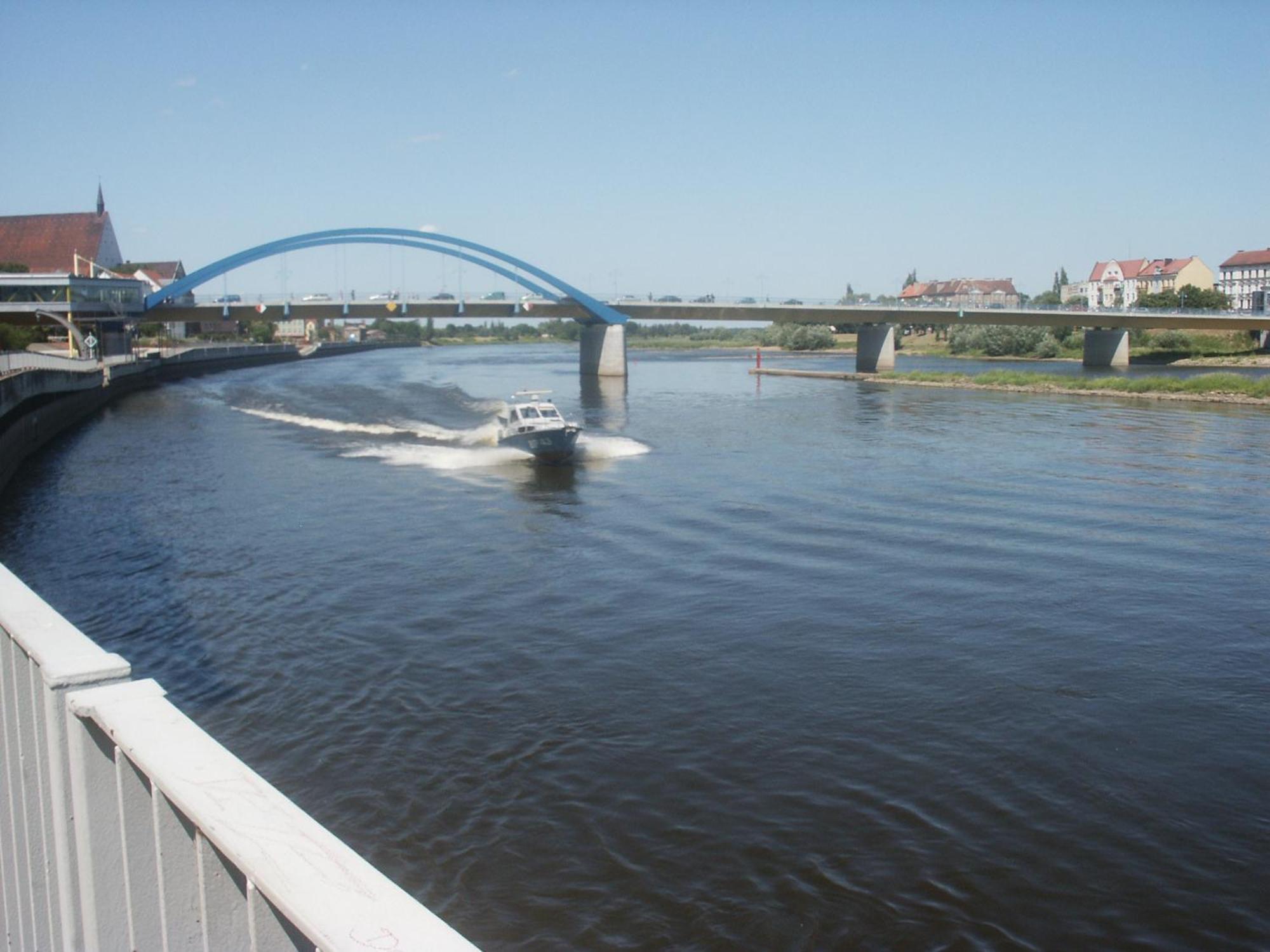 Viadrina Rooms & Apartments Frankfurt-Oder Am Park Im Zentrum Frankfurt  Dış mekan fotoğraf