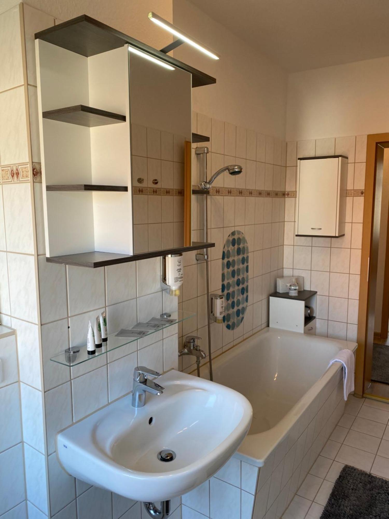 Viadrina Rooms & Apartments Frankfurt-Oder Am Park Im Zentrum Frankfurt  Dış mekan fotoğraf